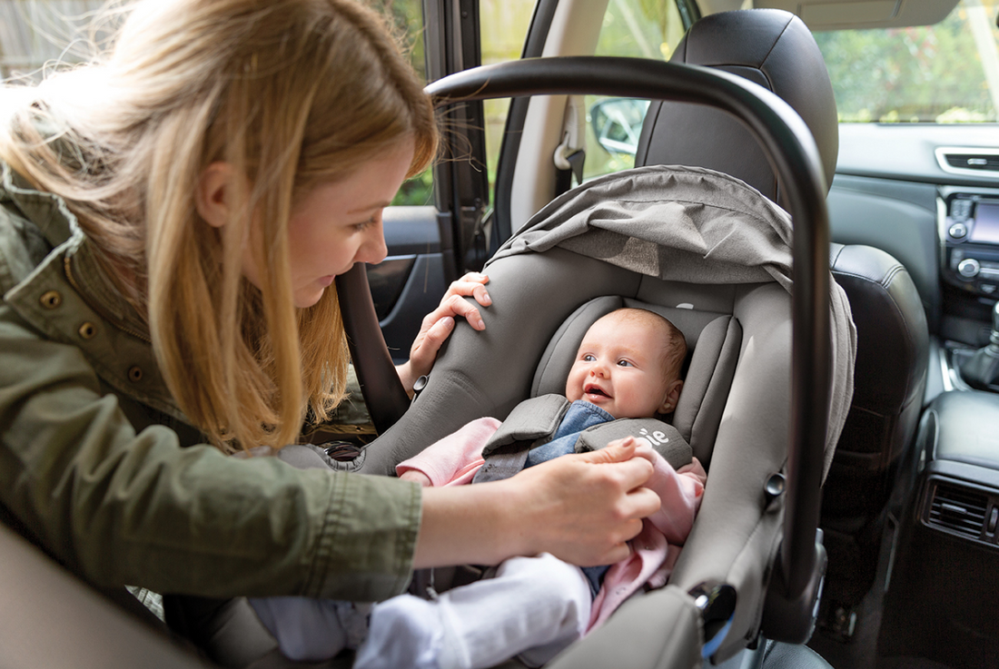 Scoica auto Joie i-Snug 2, favorita parintilor